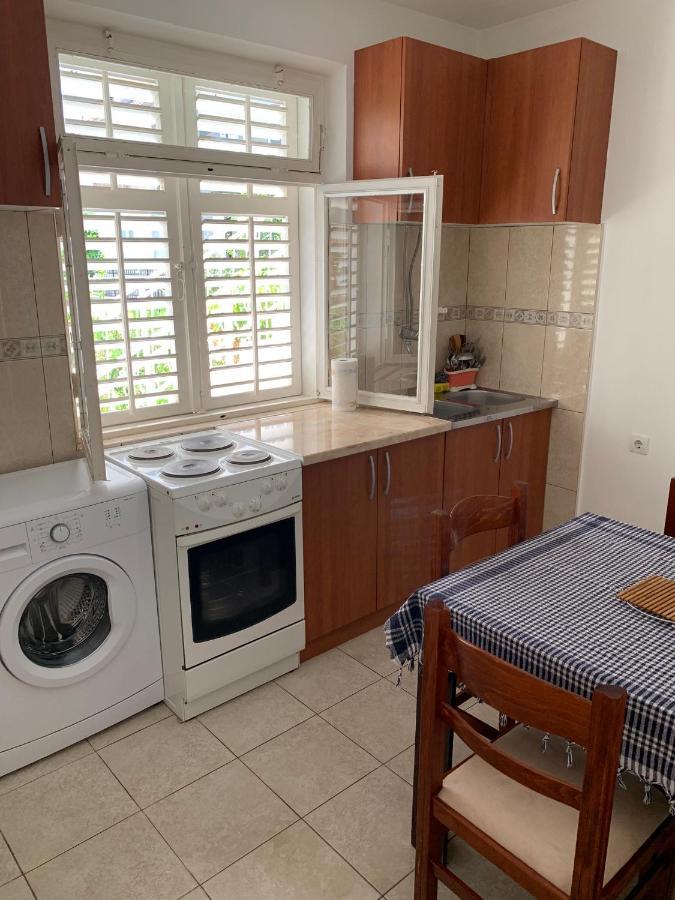 Anita Guest House Tivat Luaran gambar