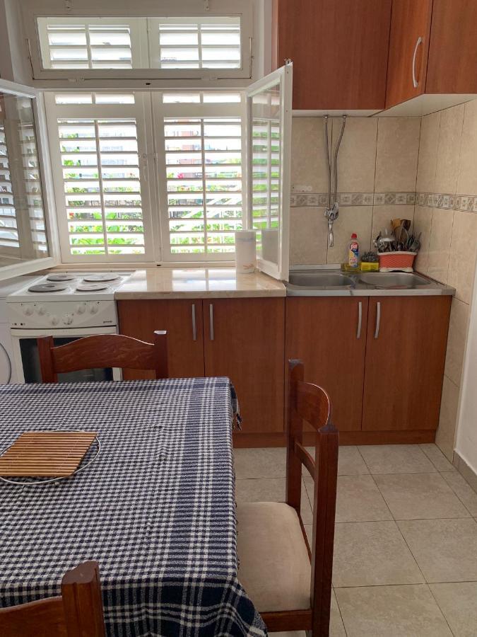 Anita Guest House Tivat Luaran gambar