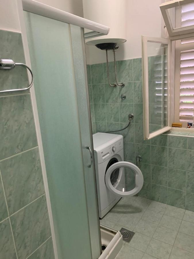 Anita Guest House Tivat Luaran gambar