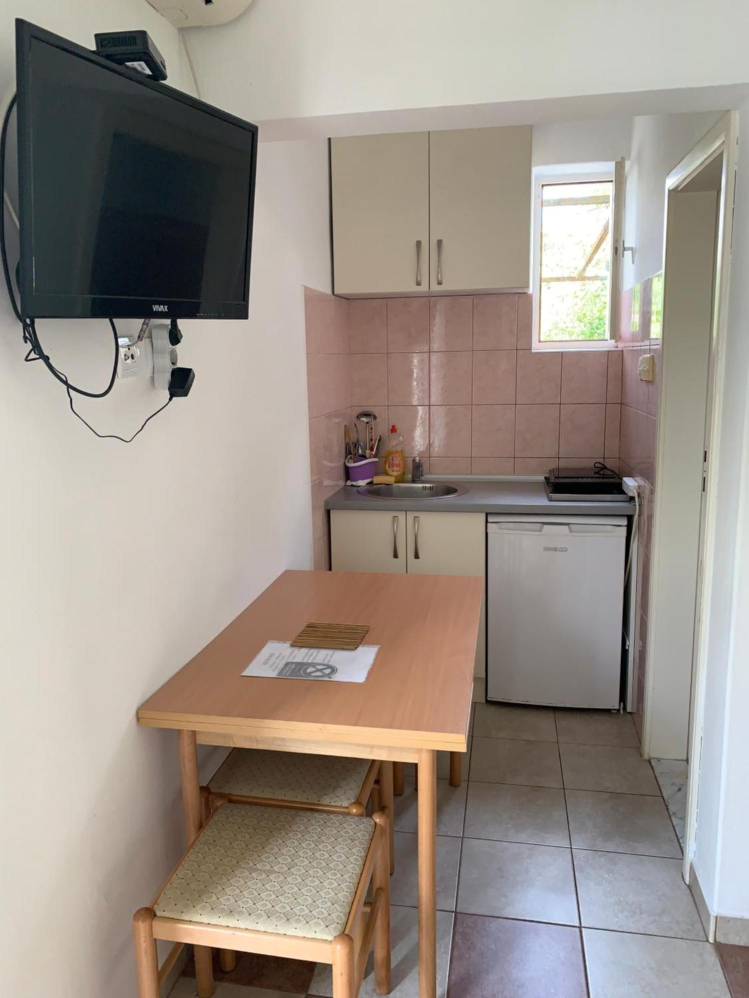 Anita Guest House Tivat Luaran gambar
