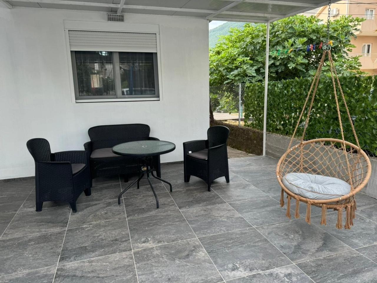 Anita Guest House Tivat Luaran gambar